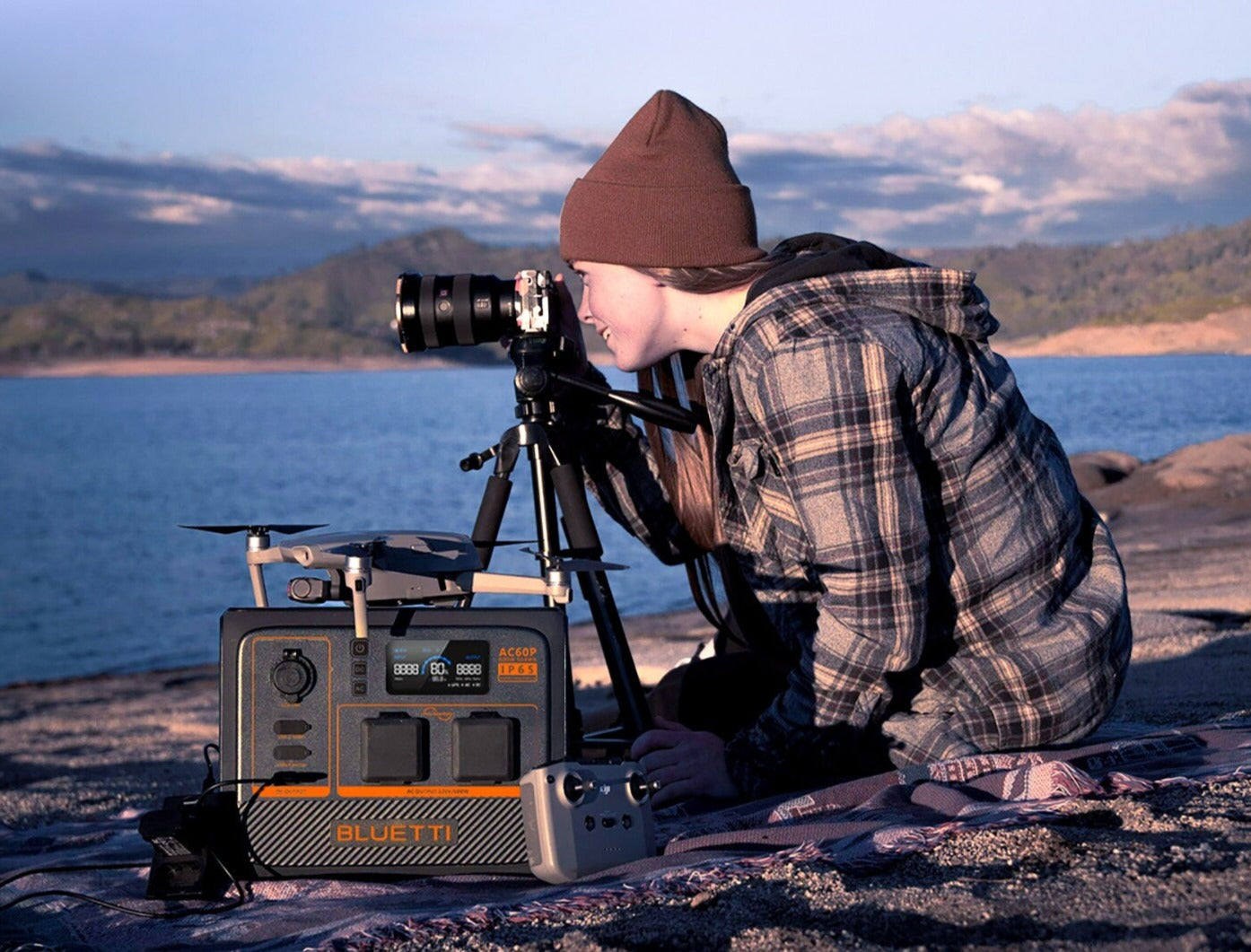 BLUETTI AC60P EXPANDABLE PORTABLE WATERPROOF POWER STATION | 600W (1200W SURGE) 504WH