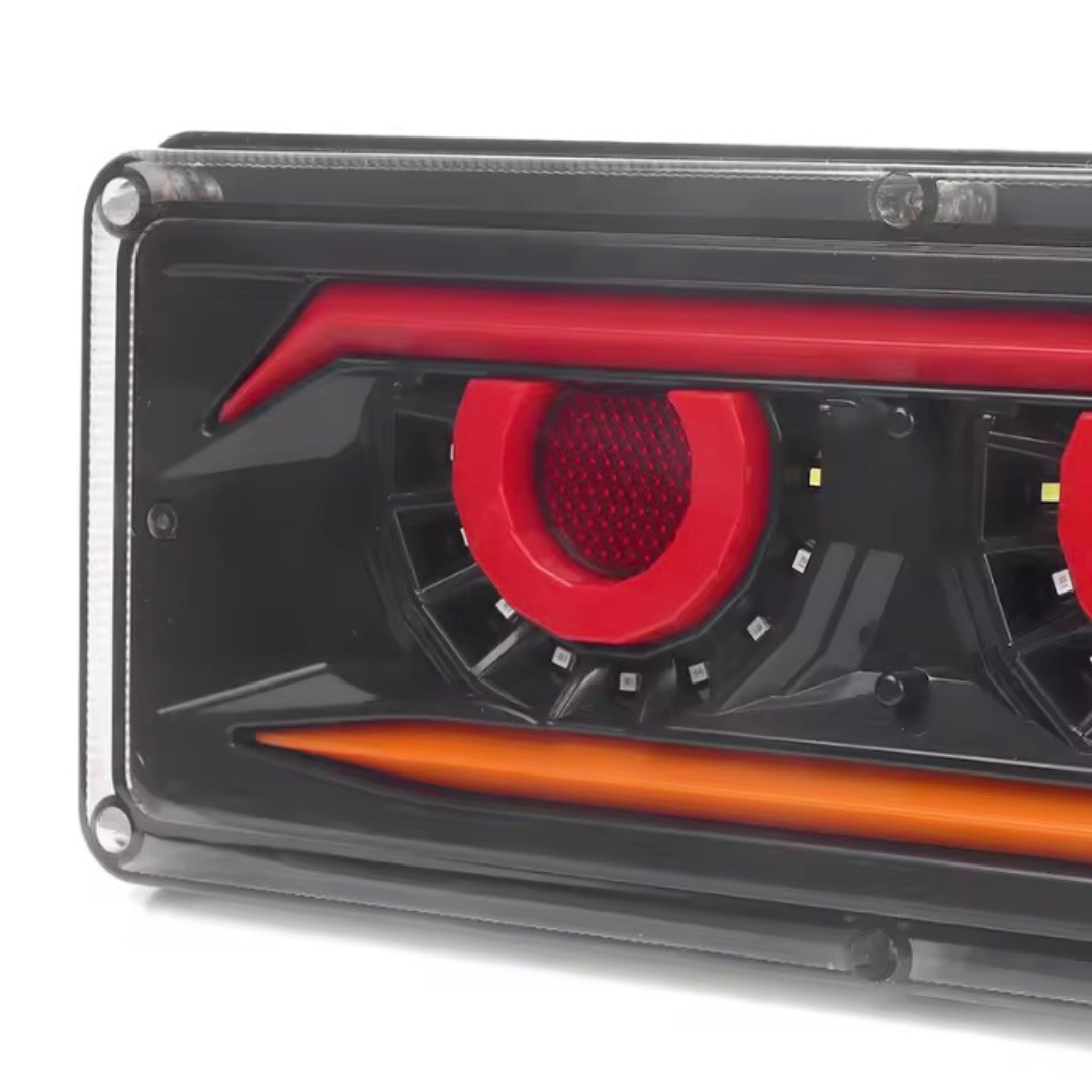 Tail Lights For Tray/Trailer 12v & 24v