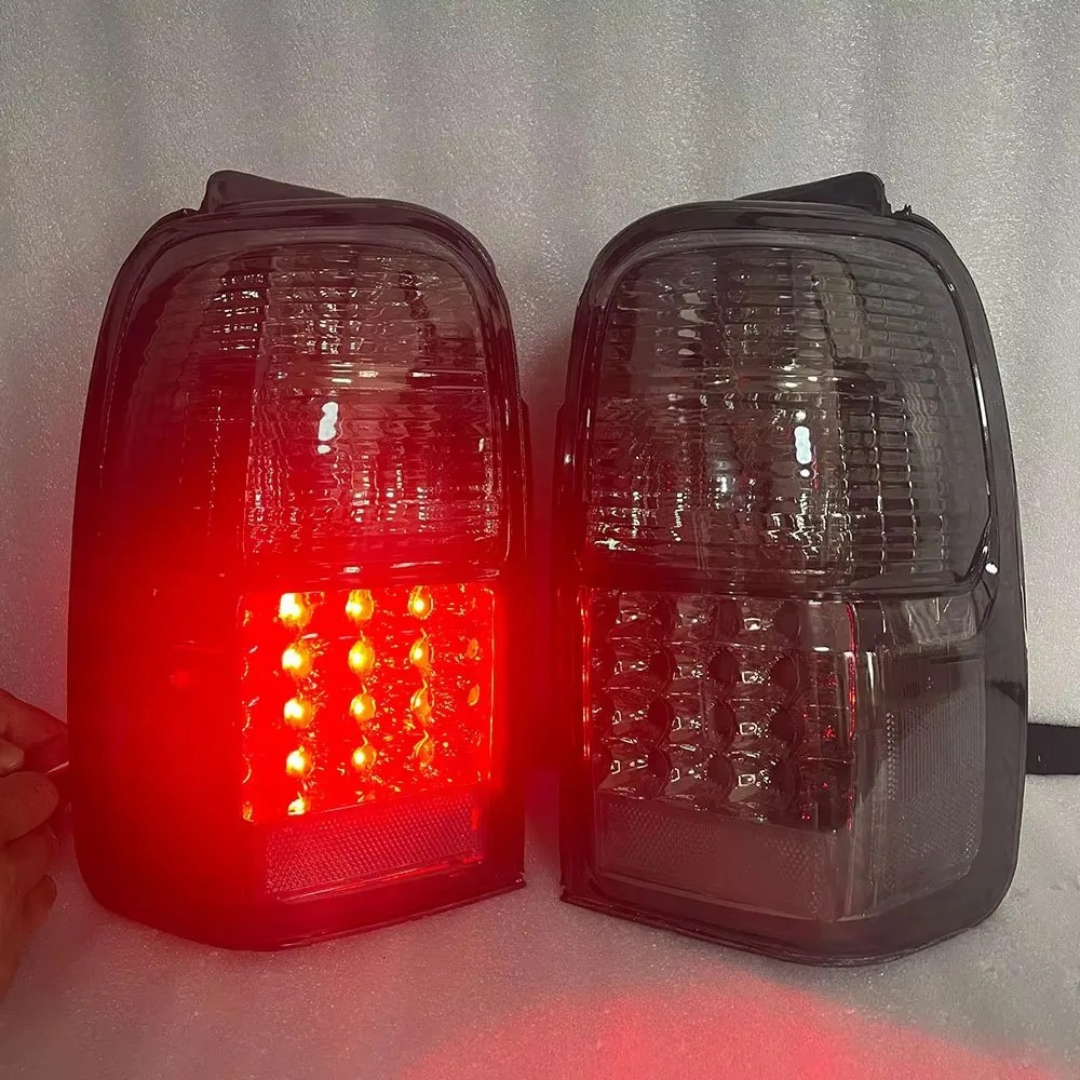 Toyota Hilux Surf / 4Runner 1995–2002 (3rd Gen) Tail Lights