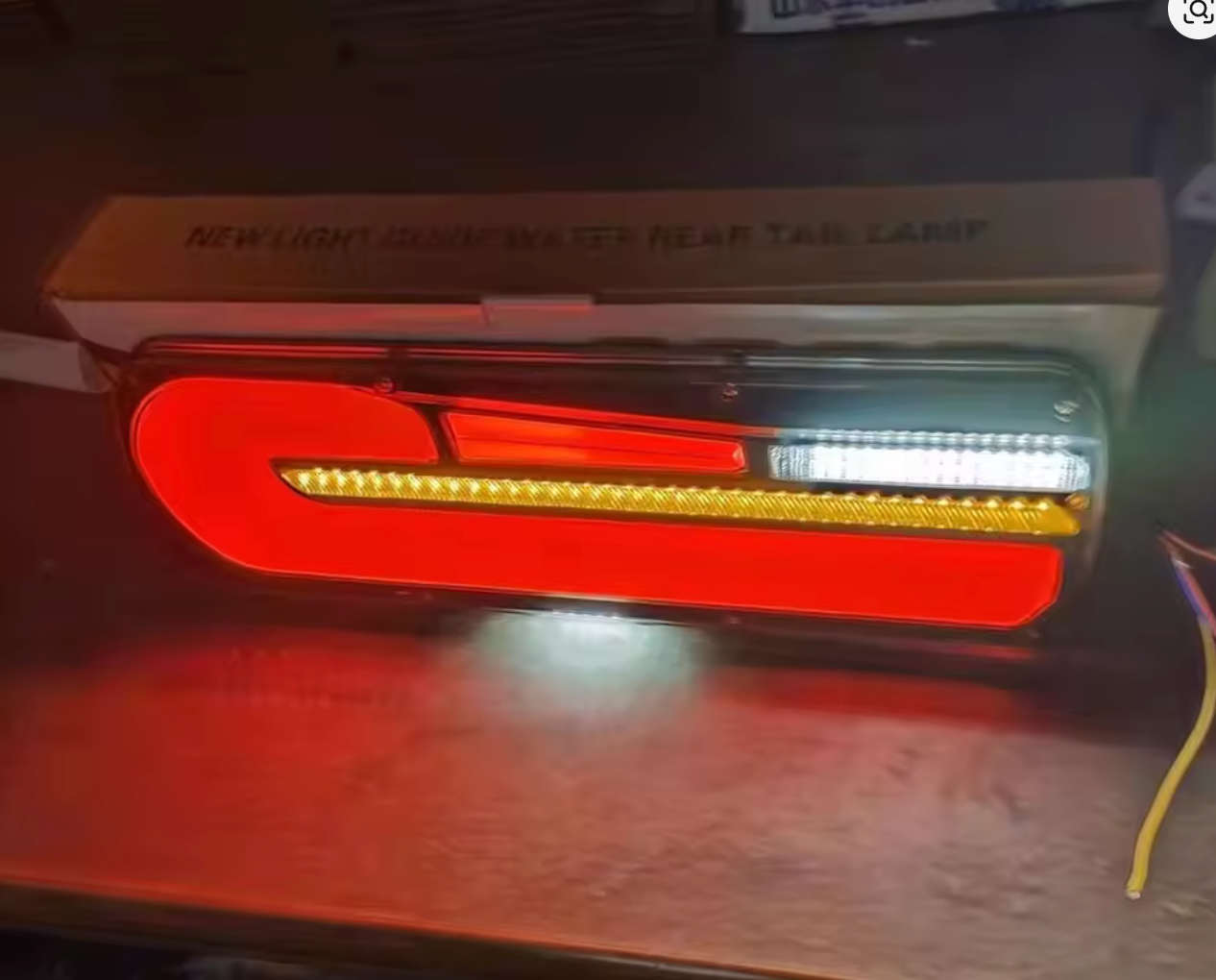 BMW style Tail Lights For Tray/Trailer in 12v & 24v