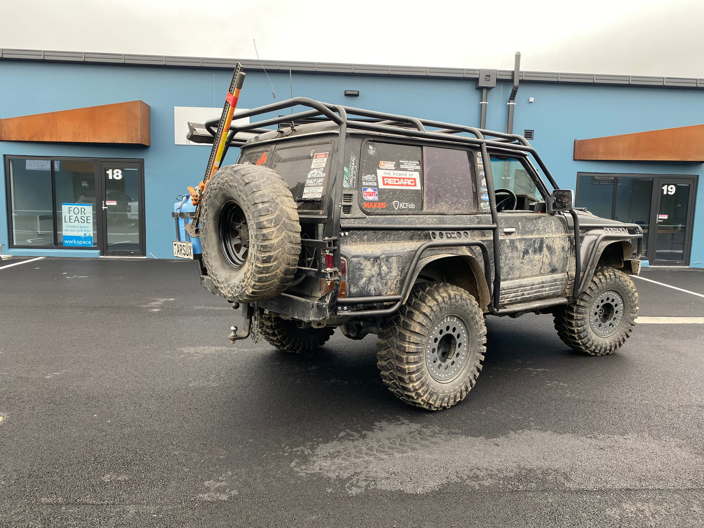 Exoskeleton roll cages, Custom built to suit any vehicle (MADE TO ORDER)